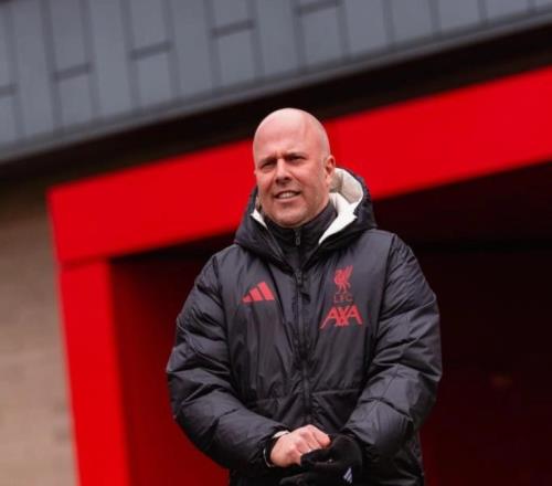 落后曼聯(lián)5分！同期下滑21分！曝利物浦或解雇斯洛特，阿隆索接任