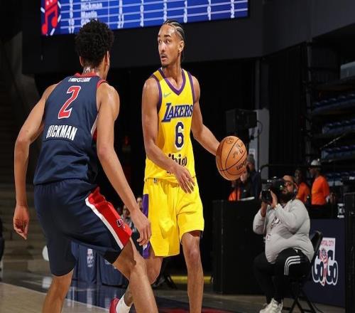 湖人與科比巴夫金簽約，巴夫金：最愛科比，穿紫金戰(zhàn)袍很酷