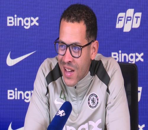 羅塞尼爾：球員夸我是好事，但他們多半只是想留在隊里