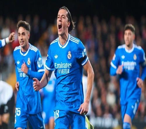 一場20，讓冠軍爭奪白熱化：前2只差1分，姆巴佩連續(xù)6場進球