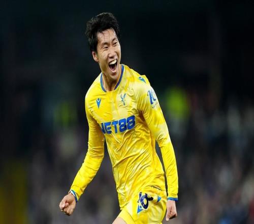 天空：水晶宮沒(méi)和鐮田大地談續(xù)約，球員預(yù)計(jì)本賽季結(jié)束離隊(duì)