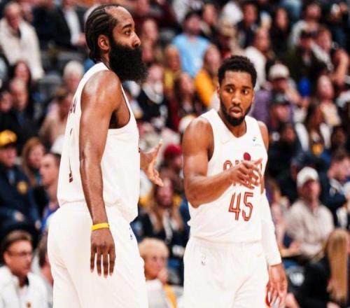 逆轉！米切爾32+10罰球絕殺，約基奇22+14犯錯，哈登22+10立大功