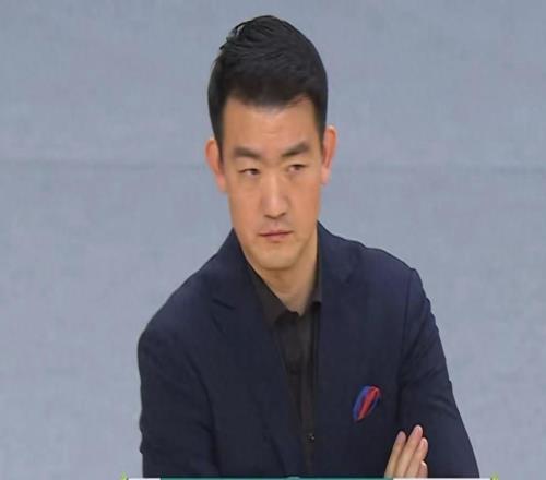 7投1中5失誤！王博揪出2廢材，20歲新星不敢投，2外援完全迷失！