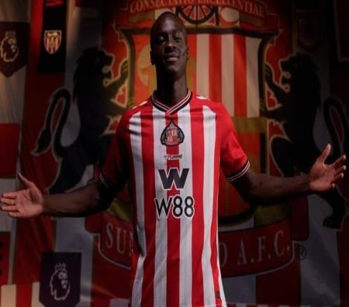 桑德蘭隊(duì)迪亞拉：羅塞尼爾戰(zhàn)術(shù)能力很出色，我從他那學(xué)了很多