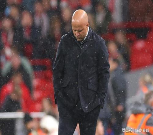 力爭(zhēng)21分！利物浦迎來(lái)最好機(jī)會(huì)，未來(lái)9個(gè)對(duì)手，沒(méi)有頂級(jí)強(qiáng)隊(duì)