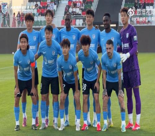 英博被按地摩擦不丟人！俄超勁旅身價(jià)8千萬(wàn)歐鐵人捏軟柿子刷自信