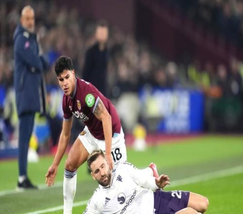 記者：曼聯遲早會從連勝勢頭中跌落回現實，肖又狀態不穩了