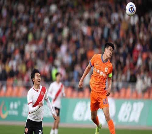 中超少年意氣，未來可期！彭嘯與山東泰山續(xù)約至2030年