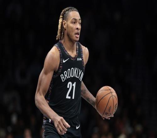 克拉克斯頓28分10板4助NBA常規賽籃網男籃123115公牛