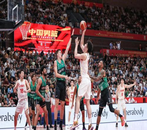 曝余嘉豪可能無法出戰！男籃內線告急，徐昕、焦泊喬挑大梁