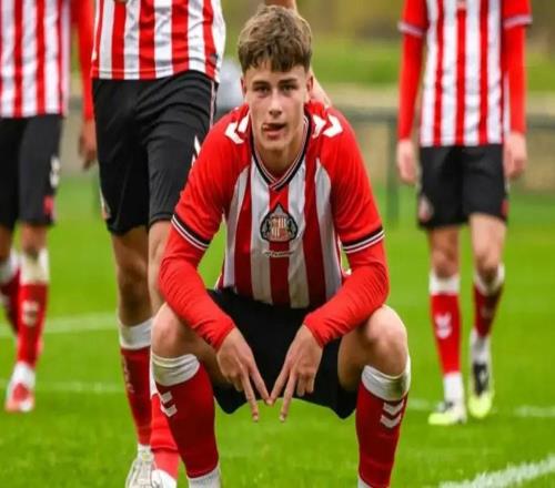 將門虎子，桑德蘭小將馬庫斯尼爾是前澳大利亞隊(duì)長(zhǎng)尼爾之子