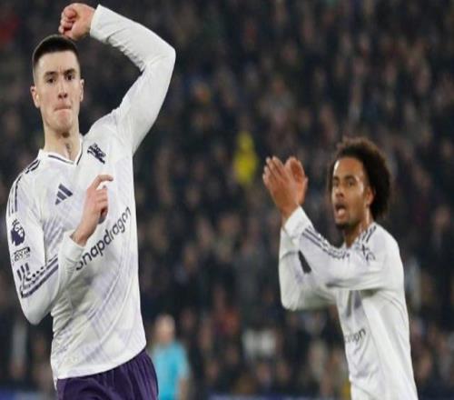 11！英超爭四2強(qiáng)不勝：曼聯(lián)9輪不敗+領(lǐng)先利物浦6分，坐四望三