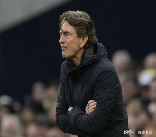 2平1負(fù)！曼聯(lián)錯失前三，歐洲冠軍開始保級，英超三大豪門一勝難求