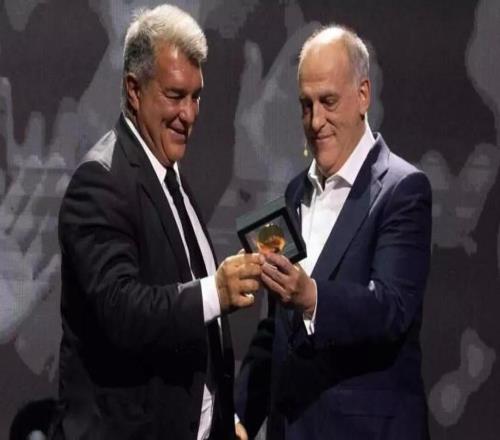 特瓦斯被舉報泄露巴薩財務信息，拉波：俱樂部沒遭受任何損害