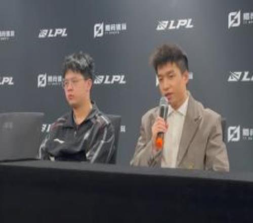 EDG主教練ClearLove：今天比賽其實(shí)打得挺精彩的，后面好好努力吧