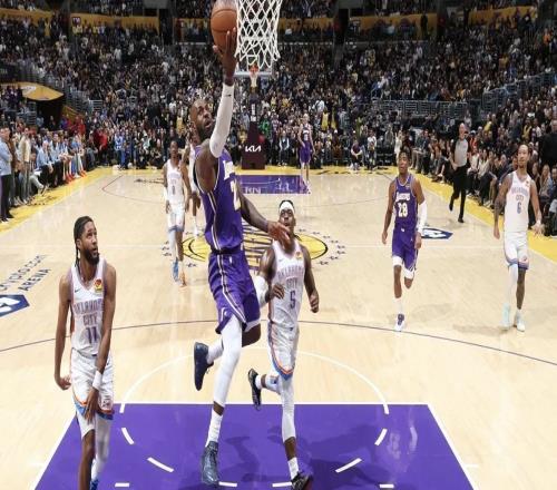 湖人110119輸雷霆！詹姆斯狂砍22+10創80年NBA紀錄