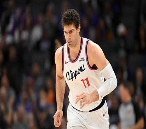 能力達(dá)不到先發(fā)中鋒的水準(zhǔn)！快船內(nèi)線老將簡直是被火箭各種針對