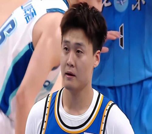 男籃集訓更新：召開入隊會，郭士強提3點要求，隊長人選或有變