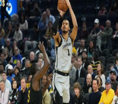 另類內線PK！文班26+9力壓追夢準三雙率馬刺6連勝聯盟現存最長