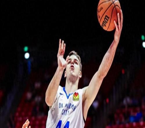 可憐的天才，才20歲就兩度重傷，還患上癌癥，時隔2年重返賽場！