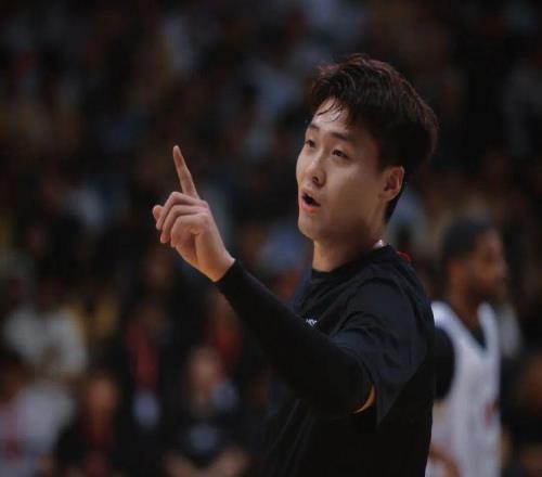 趙睿就發表不當言論向球迷道歉，CBA公告：停賽3場、罰款5萬元，北京首鋼籃球俱樂部核減聯賽經費5萬元