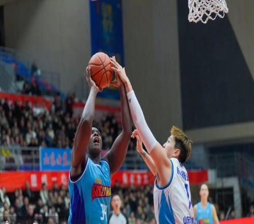 女籃俱樂部杯五連勝！小組第一出線！