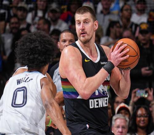 “準四雙”，約基奇17中8&罰球14中10砍26分15板11助9失誤