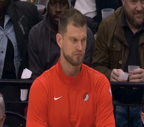 109133！開拓者完敗森林狼，蘭德爾41+7，楊瀚森NBA生涯有新突破