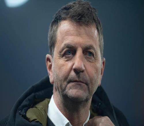 舍伍德：熱刺現(xiàn)在可能會(huì)選海廷加，夏天波切蒂諾肯定會(huì)回?zé)岽? loading=