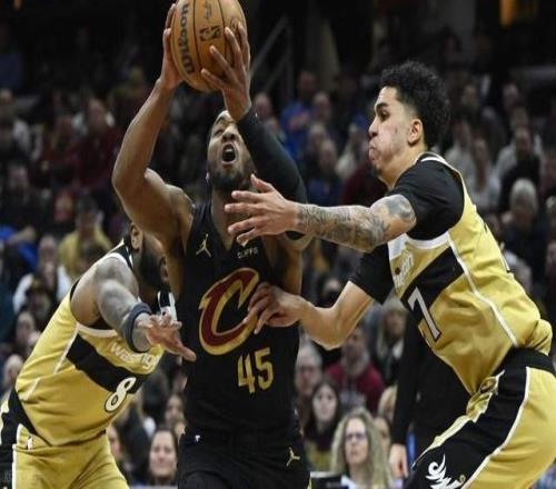 25分大勝！騎士全場狂歡慶祝：哈登11助做嫁衣，奇兵飆9三分