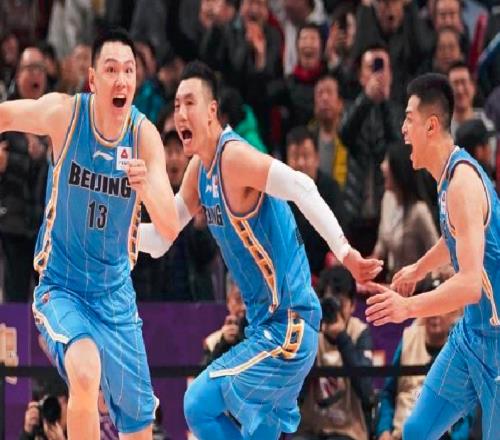 最后一個賽季！首鋼36歲老將談退役，球迷褒貶不一，評論兩極分化