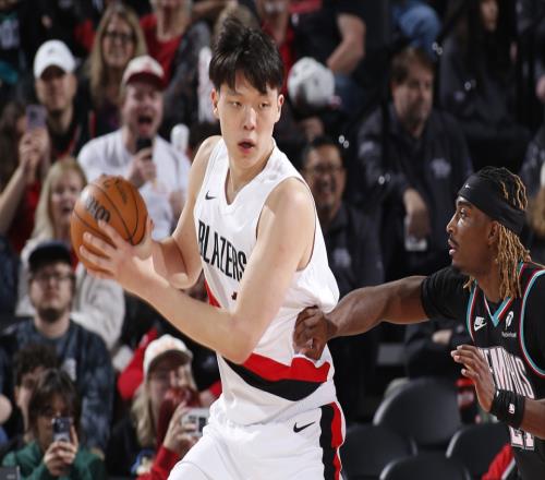 楊瀚森第22名！美媒公布NBA新秀賽球星排名：火箭隊謝潑德高居第6