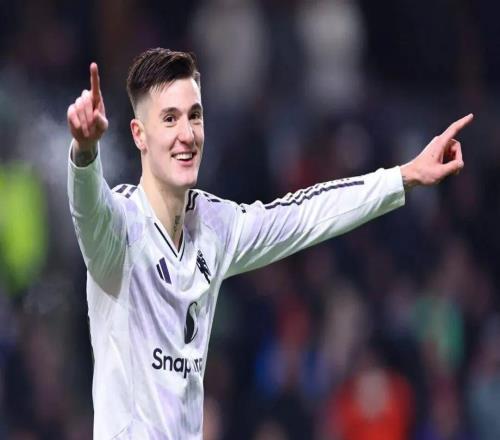 魯尼談蓄發哥：我敢打賭，若曼聯贏下第5場，他會崩潰