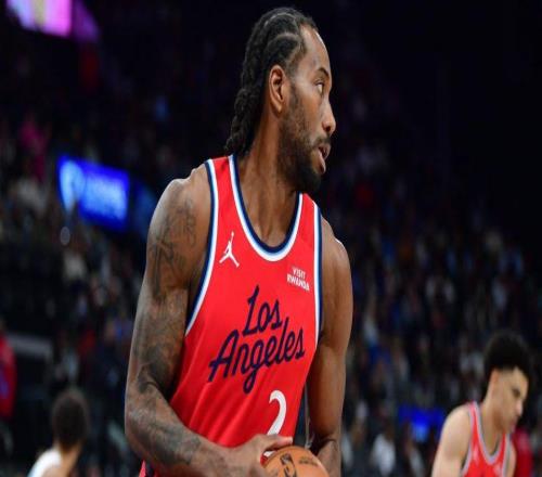 27戰20勝，帶傷絕殺火箭隊！哈登離隊小卡燃盡美媒送4大買斷目標