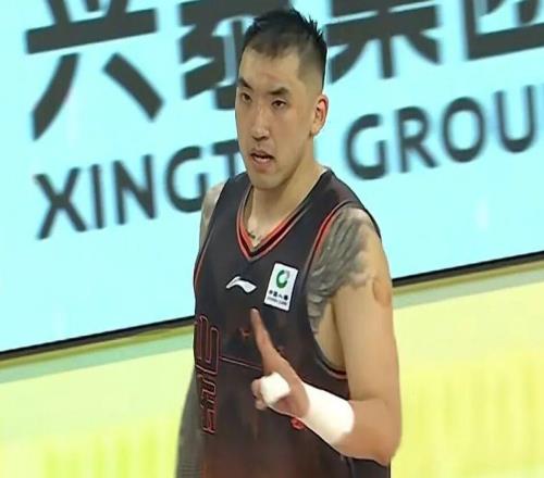 榮獲季軍！山東男籃21分大勝廣廈，瓊斯首秀17+14陶漢林12+6