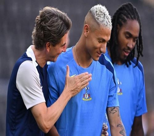 里沙利松告別弗蘭克：感謝教練所做的一切