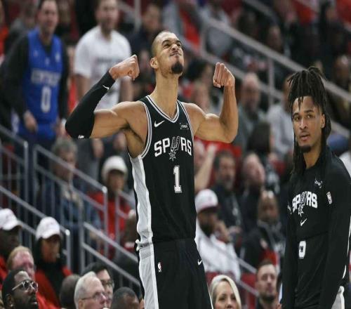 馬刺隊(duì)維克托文班亞馬能否單場(chǎng)拿下100分前NBA球員們暢談