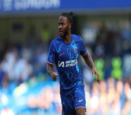 斯特林31歲了選擇荷甲新旅程費耶諾德迎來切爾西前鋒的加盟_英超直播