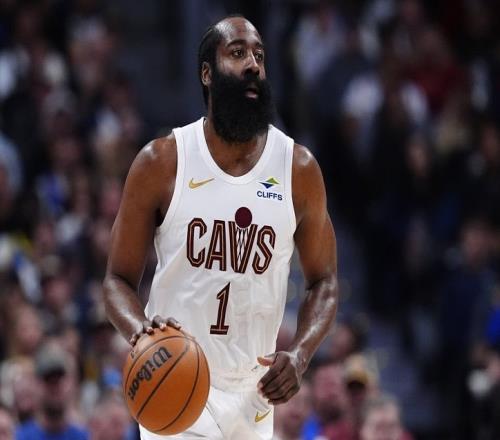 官宣！字母哥退出全明星，肖華做出決定，哈登太難了