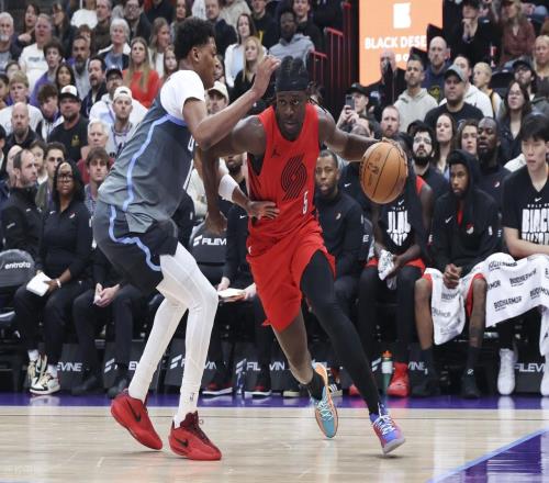 楊瀚森2分大根23+18！開拓者贏爵士！誕生4大現(xiàn)實霍勒迪寶刀未老