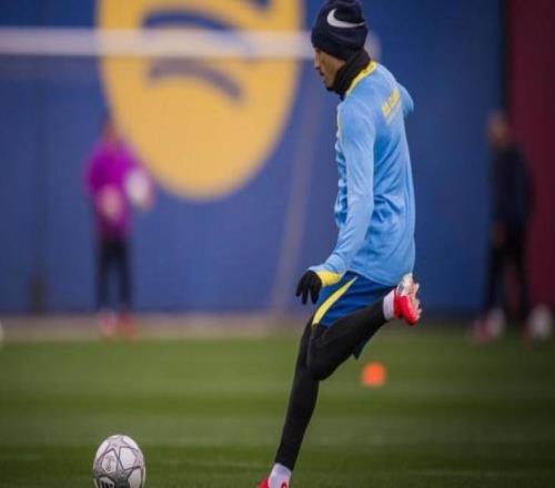 世體:拉菲尼亞已回到草坪進(jìn)行訓(xùn)練,有望在對(duì)陣赫羅納時(shí)復(fù)出