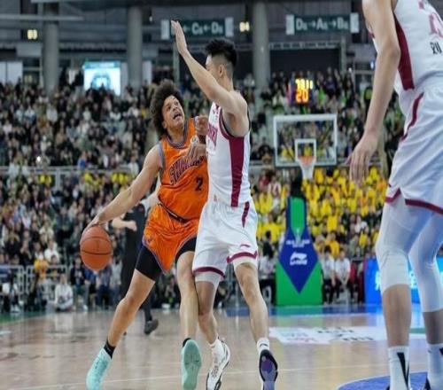 兩連冠榮耀達成！上海大鯊魚男籃CBA俱樂部杯衛(wèi)冕成功