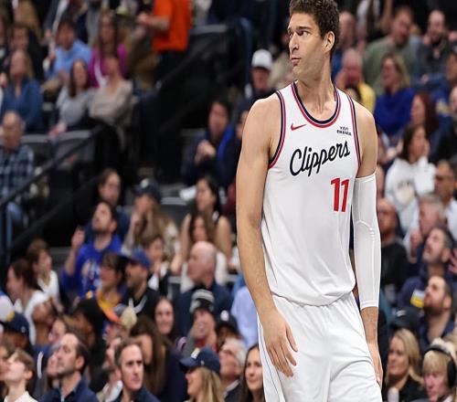 優勢確實是非常突出，但快船內線老將的缺點其實也是非常明顯的