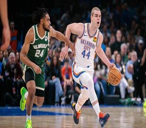 歷經(jīng)ACL大傷+睪丸癌,托皮奇進入NBA一年半后完成生涯首秀