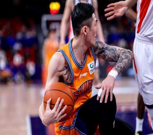 越老越妖！三旬老將砍26+6化身板凳奇兵，你是爭冠不可或缺的拼圖