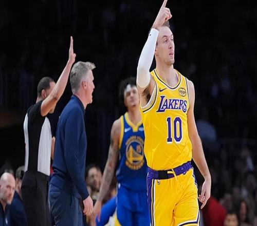 湖人2配角太好用了！海斯打成內線大核，肯納德無球權展全面輸出