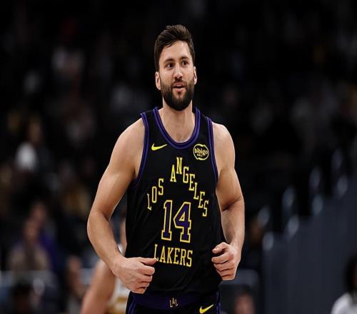 神奇兩場后狀態(tài)越來越差了！湖人應該考慮讓他離開輪換陣容