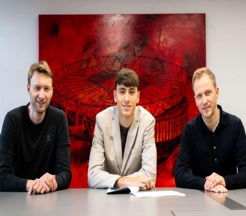 官方：勒沃庫森簽下紅星17歲中鋒達(dá)米亞諾維奇，球員今夏加盟