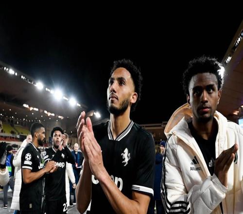 凱利：我剛到意大利時在意面里放了雞肉，被隊友瞪了一眼