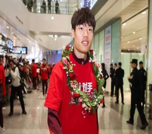 溢價近9倍！賀一然加盟成都蓉城：轉會費近110萬歐！